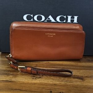Coach Tan Leather Wristlet